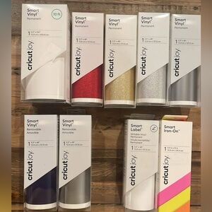 Cricut Joy Smart Vinyl, Card Inserts, and Blanks